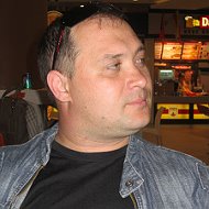 Александр Русанов