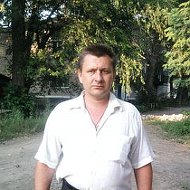 Виталий Савкин