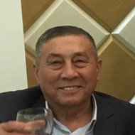 Анвар Хамаров