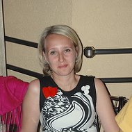 Оля Селихова
