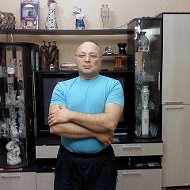 Олег Капцов