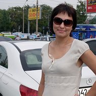 Елена Назарова