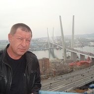 Владимир Грехов
