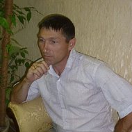 Александр Максютов