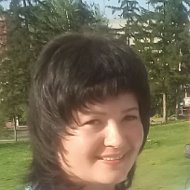 Лариса Волгина