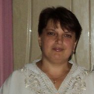 Наташа Доманова