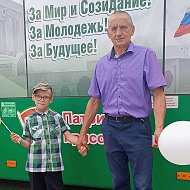 Александар Шаповалов