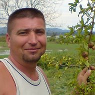 Андрей Лукашов