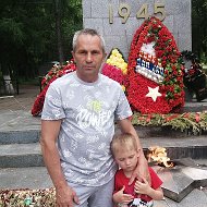 Анатолий Холстинин