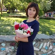 Екатерина Сазанова