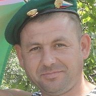 Сергей Лущаев