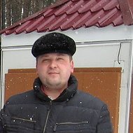 Пётр Белоусов
