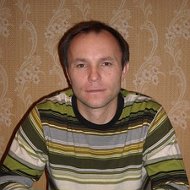 Андрей Емельянов