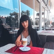 Марина Пав