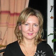 Анна Романова