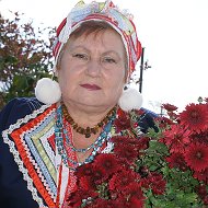 Нина Уланова