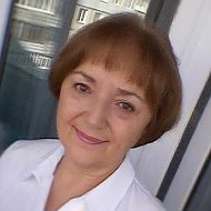 Елена Кирова