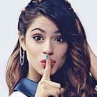 Martina- Stoessel✓★★★™