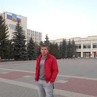 Максим Медведев