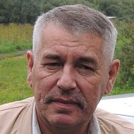 Анатолий Старцов