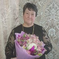 Елена Постевая