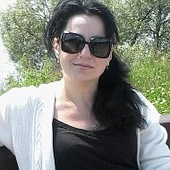 Наташа Соболь