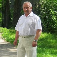 Виталий Мартынов