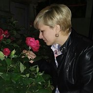 Елена Гацуцова