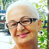 Лидия Катанандова