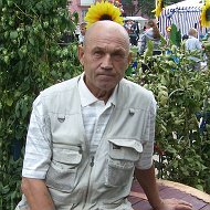 Владимир Селищев