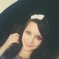 Lena )