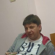 Петр Моздаков