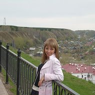 Анна Кажанова