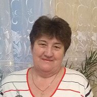 Нина Старикова