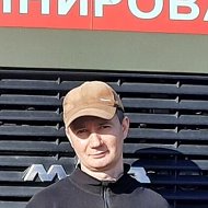 Андрей Лазарчик