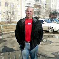 Игорь Миков