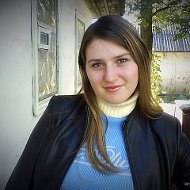 Лена Богданова