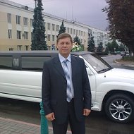 Дмитрий Николаев