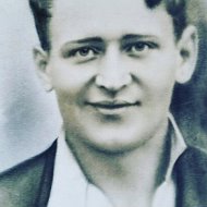 Антон Орешков