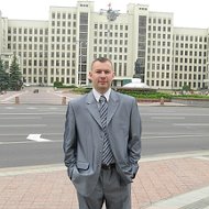 Дмитрий Атрощенко