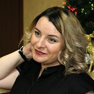 Елена Михайлова