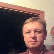 Олег Петруняк