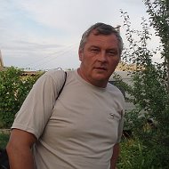 Владимир Чумаков