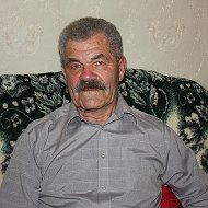 Станислав Либаров