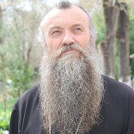 Михаил Наумов