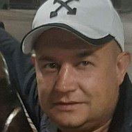 Павел Лютов