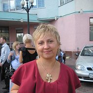 Лена Полунина