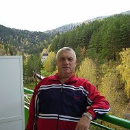 Владимир Козак