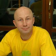 Артур Гуринов