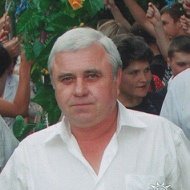 Анатолий Изотов